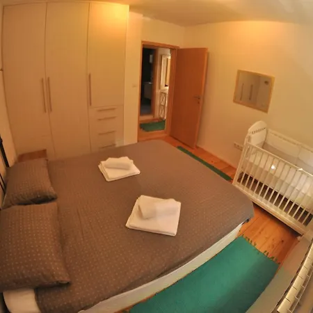 New Bright Modern Apt Close To City Center Sarajevo