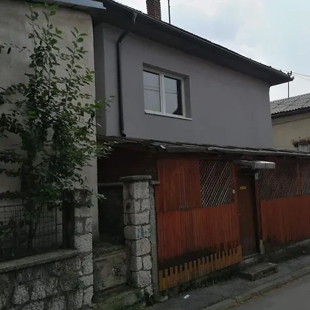 Appartamento New Bright Modern Apt Close To City Center *